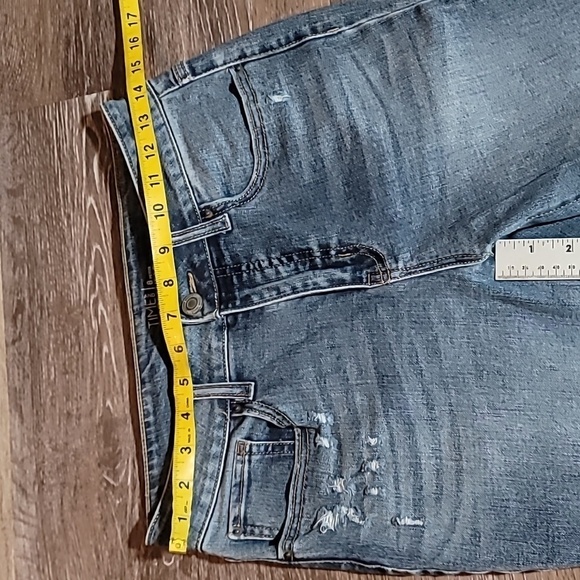 💦Time & Tru Jeans - Picture 3 of 7